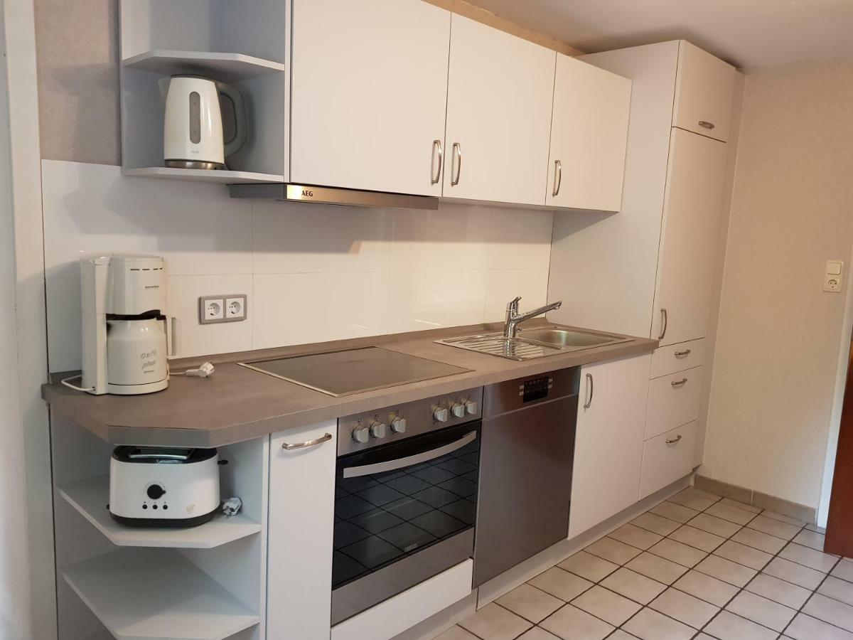 2 Zi-Appartment Mit Gartennutzung Brühl Buitenkant foto